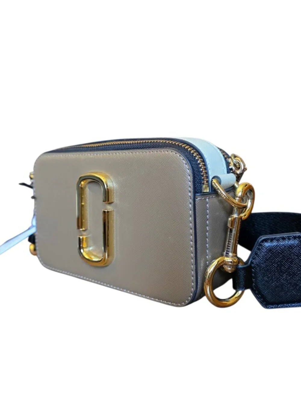 Marc Jacobs authentic marc